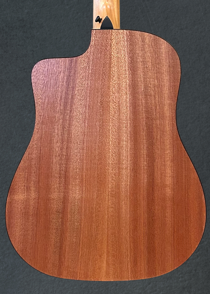 Used 150CE 10 String Bajo Quinto &
