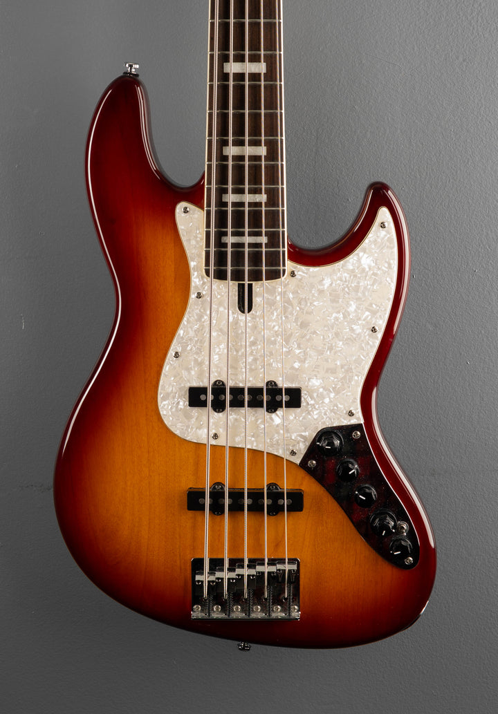 Marcus Miller V7 5 String Bass, Recent
