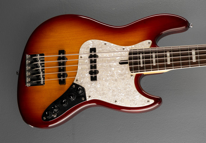 Marcus Miller V7 5 String Bass, Recent