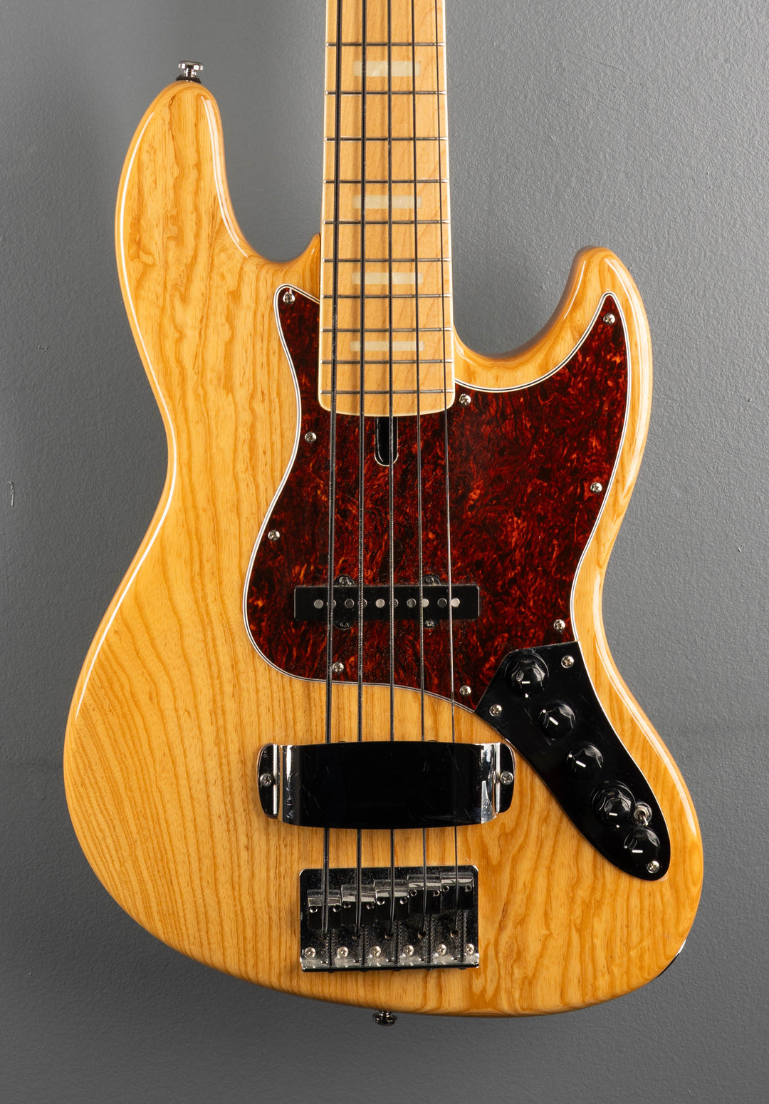 Marcus Miller V7 5 String Bass, Recent