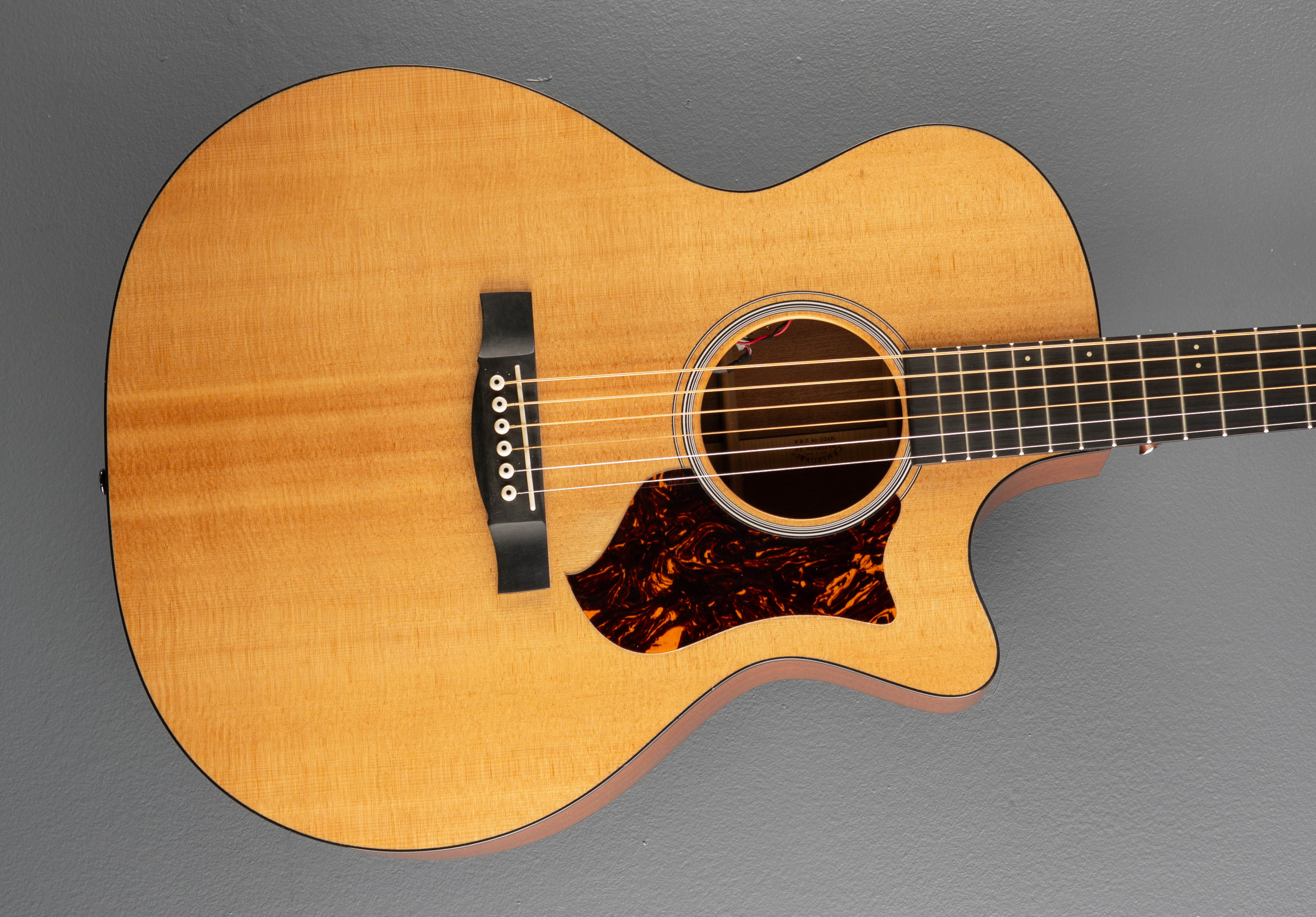 GPCPA4, '12 – Dave's Guitar Shop