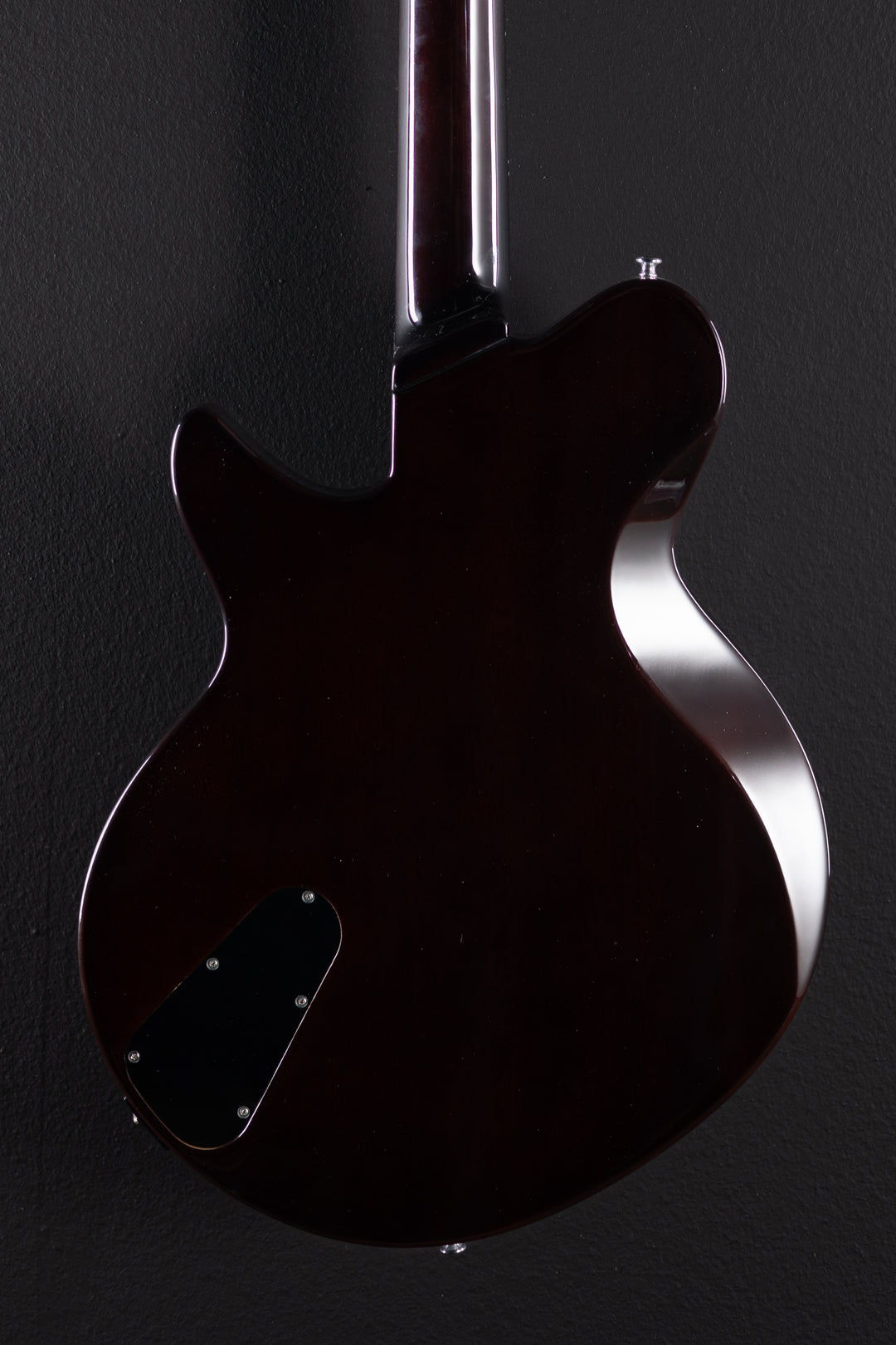 Henry James Signature Juliet '24