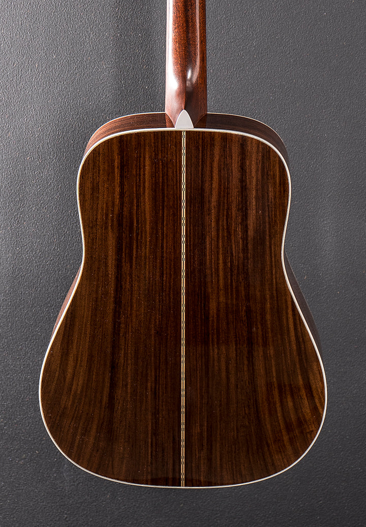 D12-28 12 String &