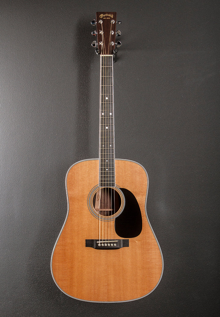 D-35 Dreadnought Centennial '16