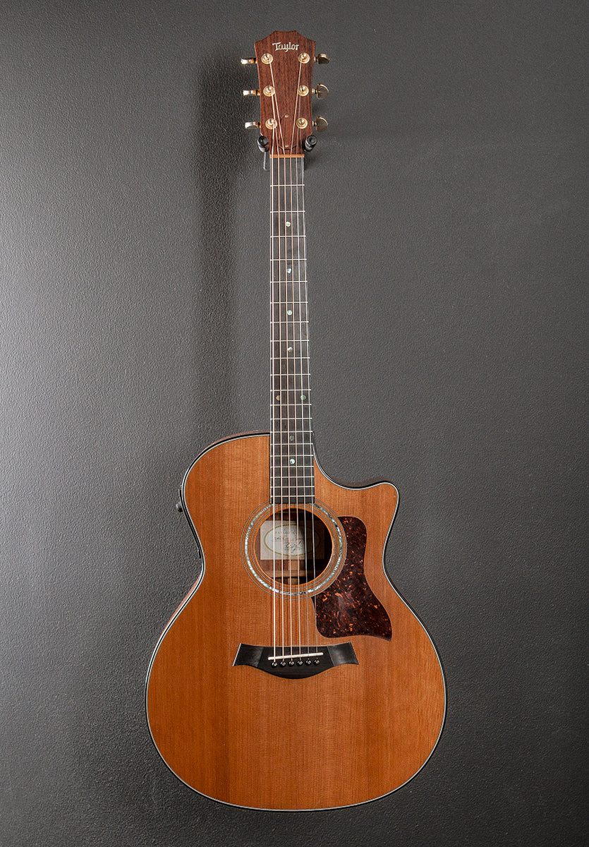 714CE 00 Dave s Guitar Shop