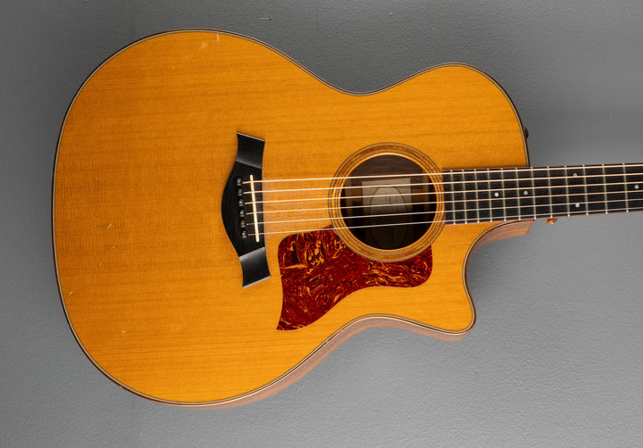 USED 714CE &