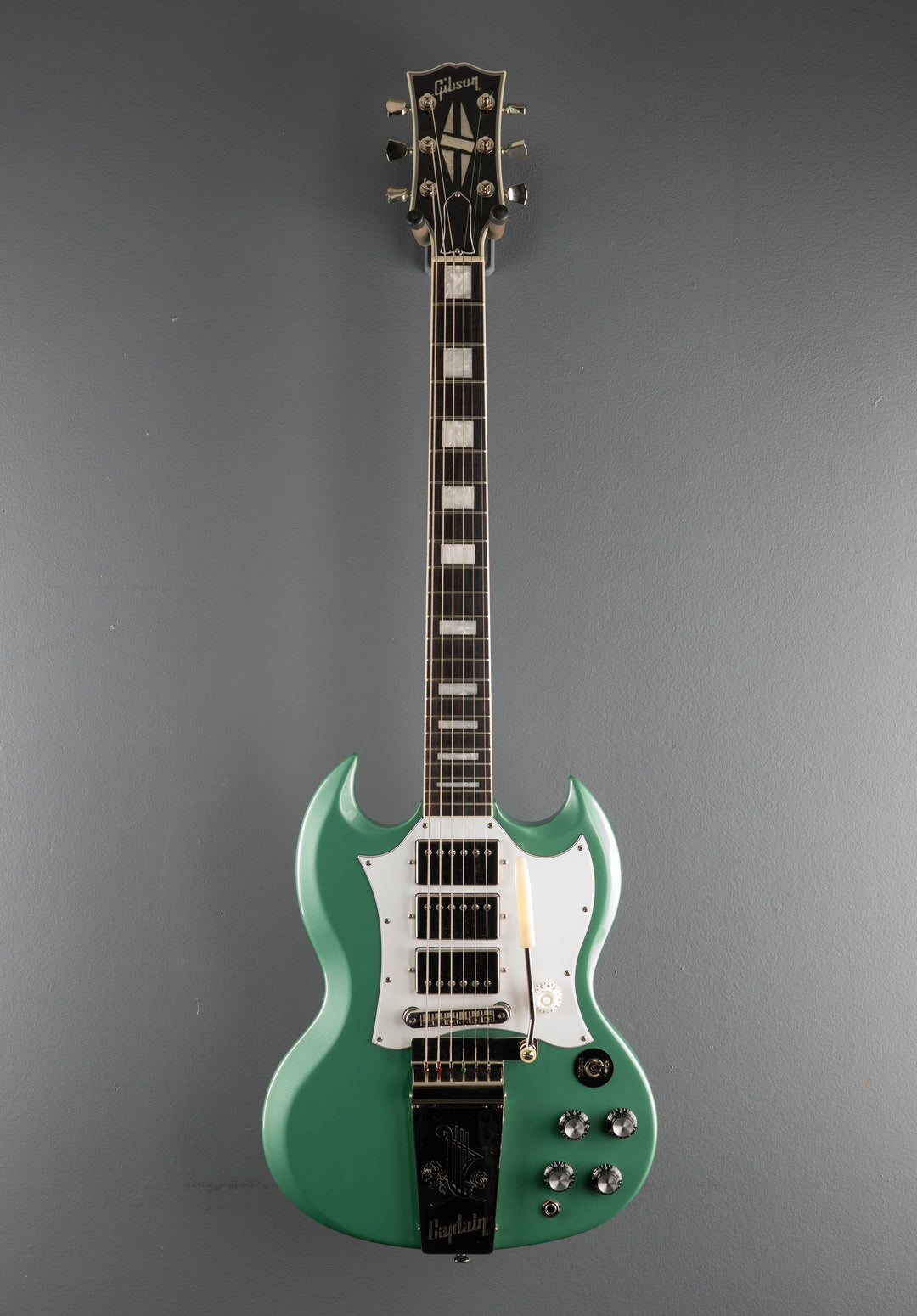 Kirk Douglas Signature SG &