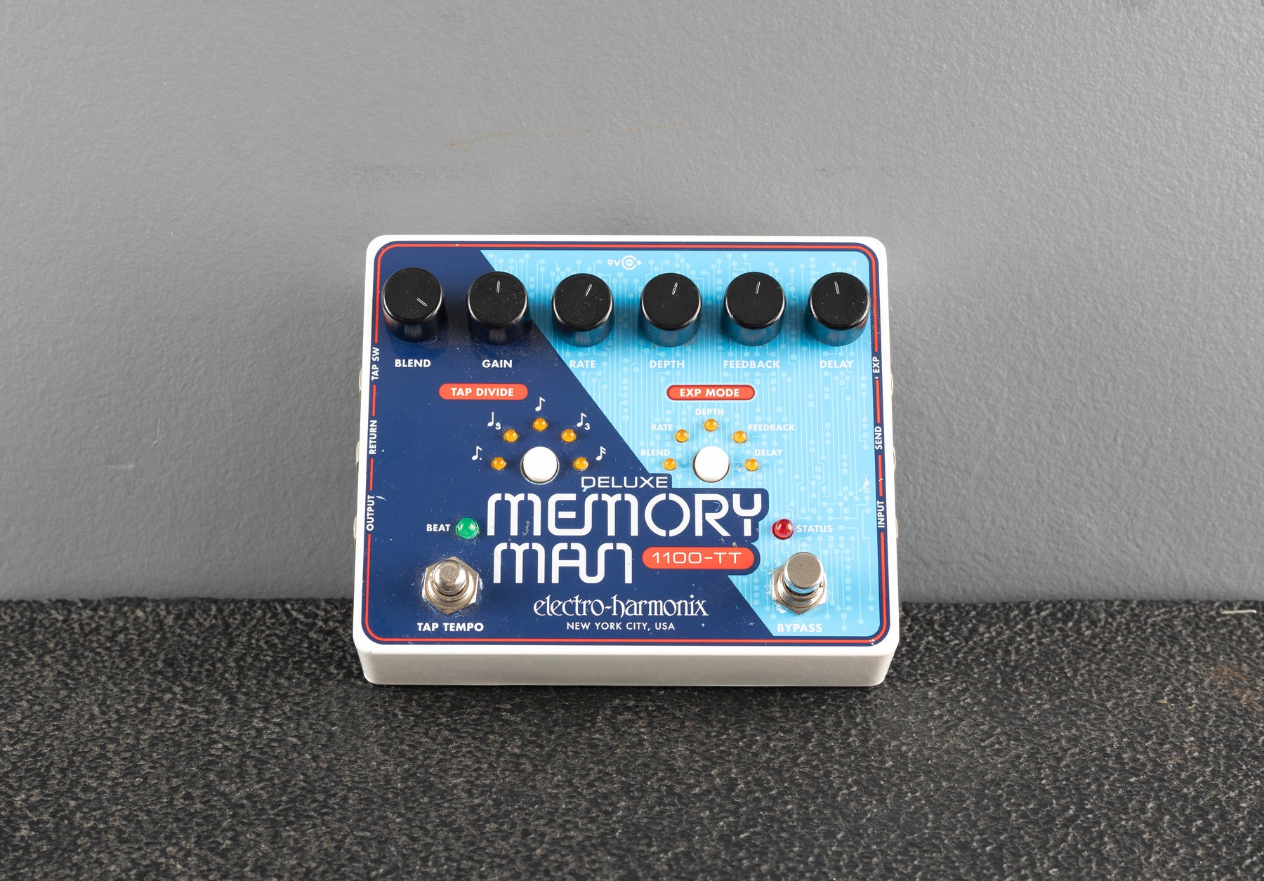 Deluxe Memory Man 1100-TT, Recent – Dave's Guitar Shop