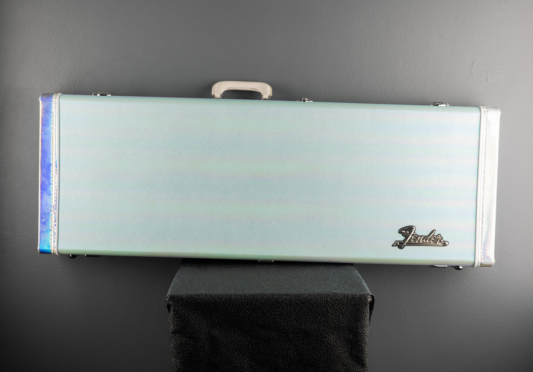 Classic Series Strat/Tele Galaxy Wood Case, Recent