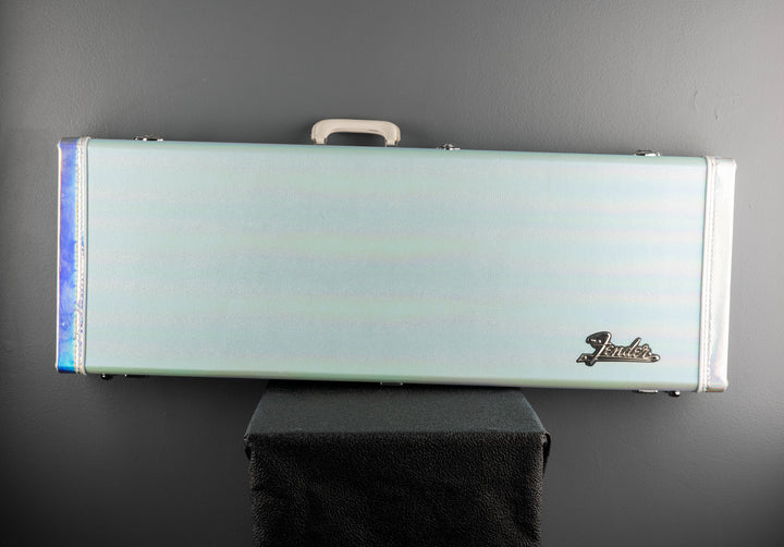 Classic Series Strat/Tele Galaxy Wood Case, Recent