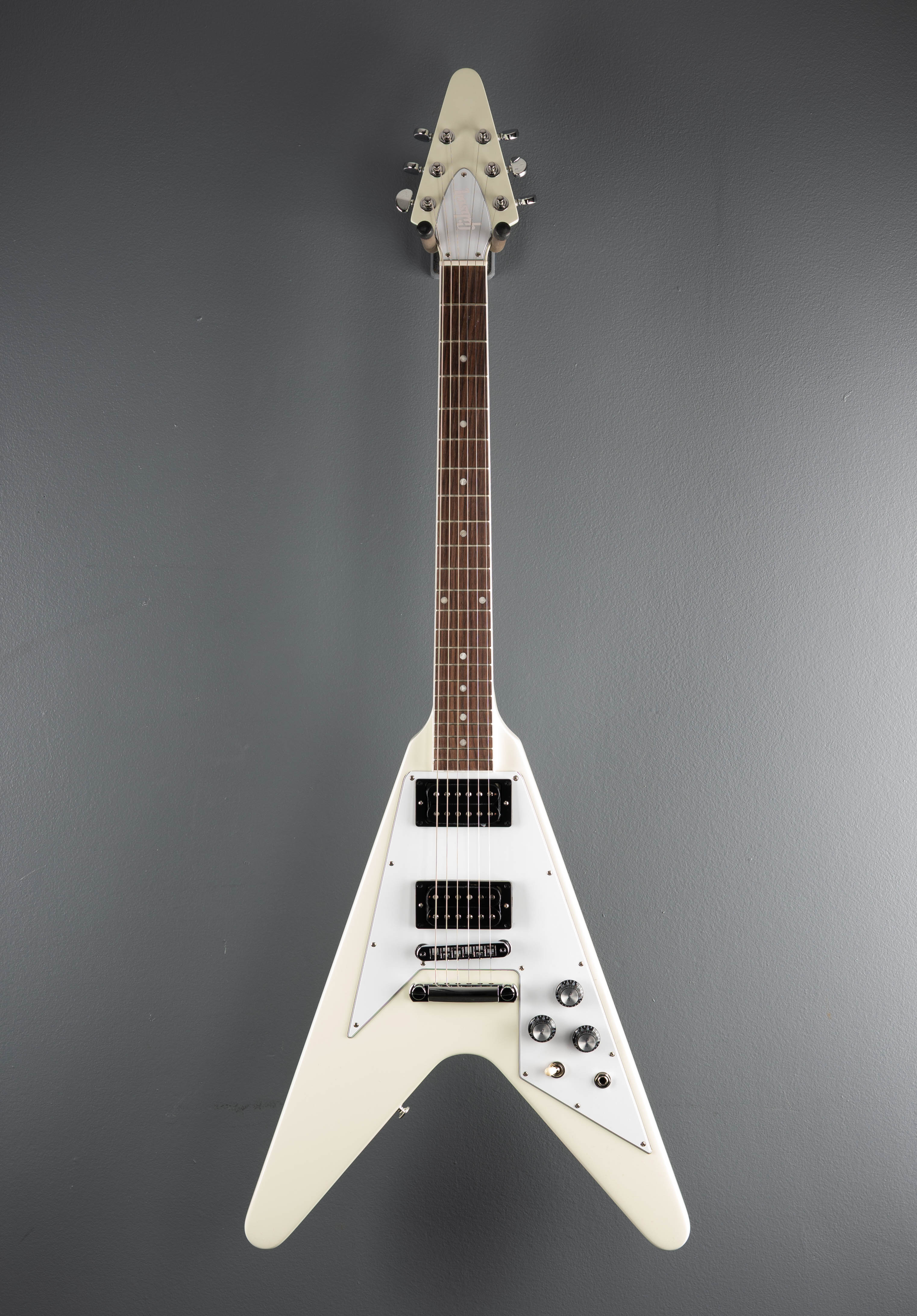 70's Flying V - Classic White – Dave's Guitar Shop