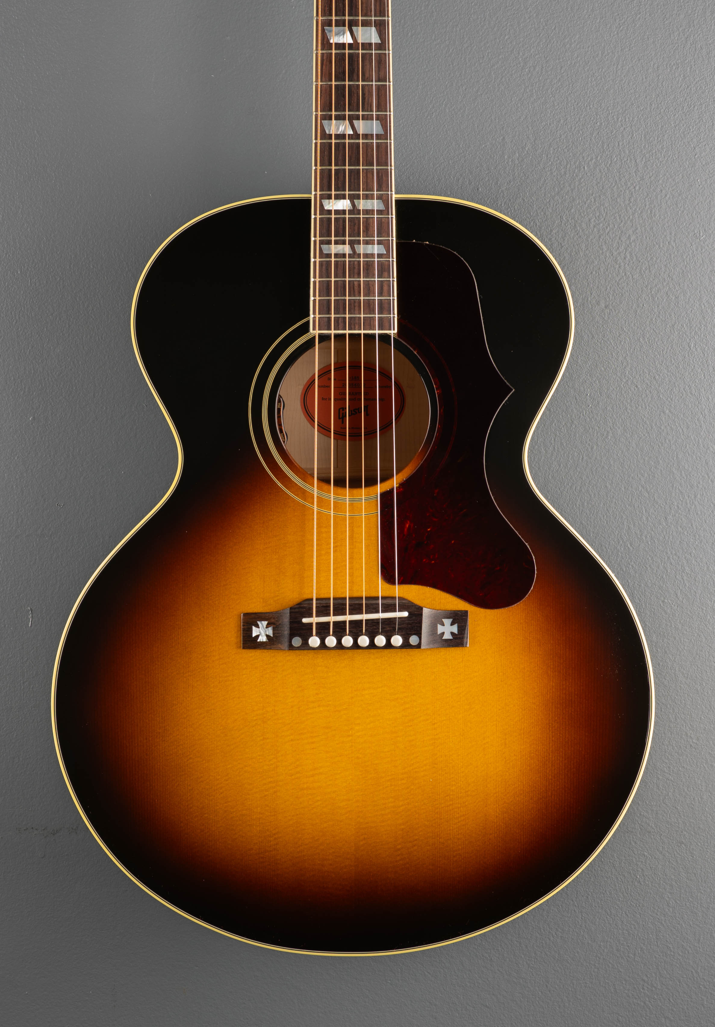 J-185 Original - Vintage Sunburst – Dave's Guitar Shop