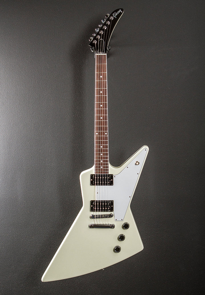 70's Explorer - Classic White