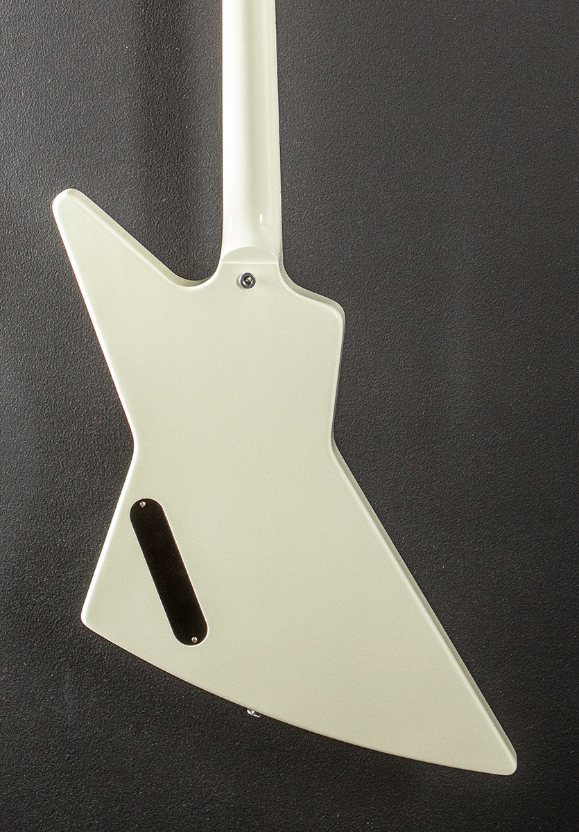 70's Explorer - Classic White