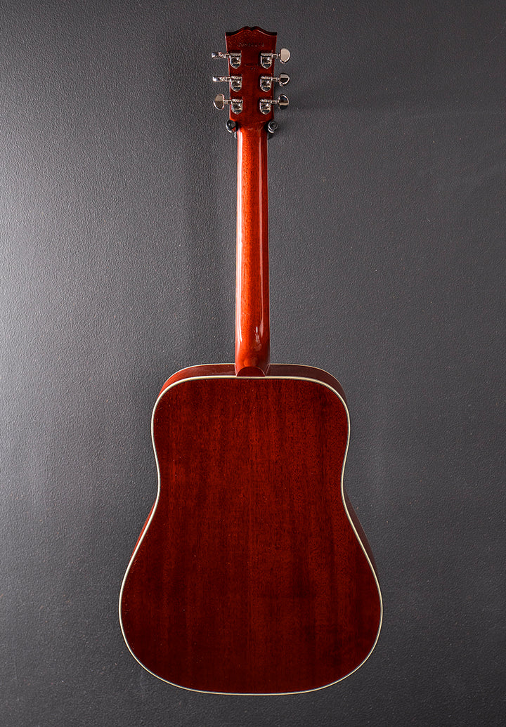 Hummingbird Standard - Vintage Cherry Sunburst