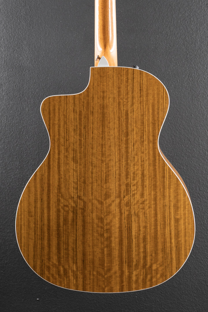 Used 214CE-O DLX LTD &