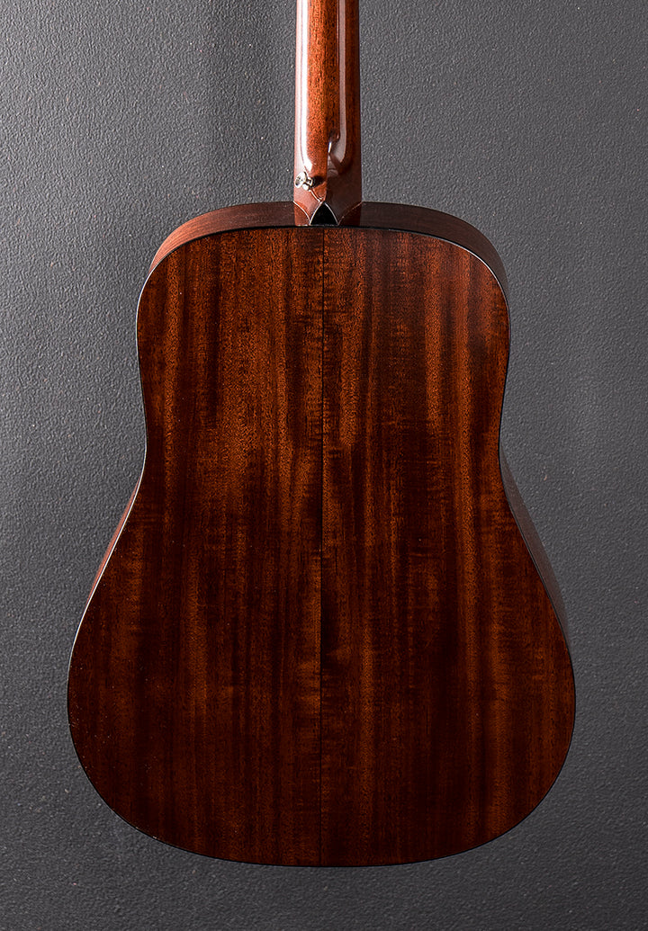 D-18 Authentic 1939 Aged &