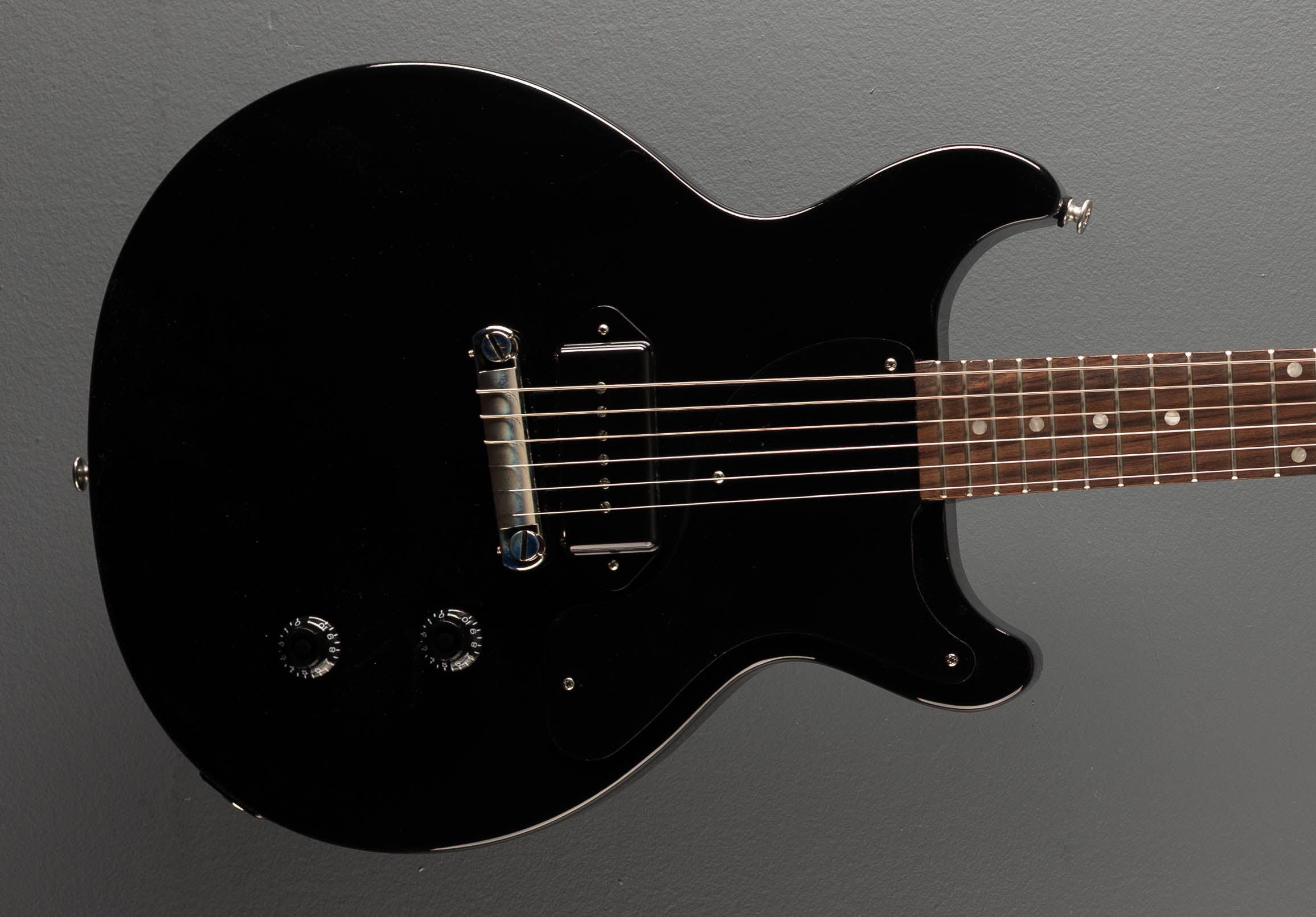 Les Paul Junior Double Cut - Ebony – Dave's Guitar Shop