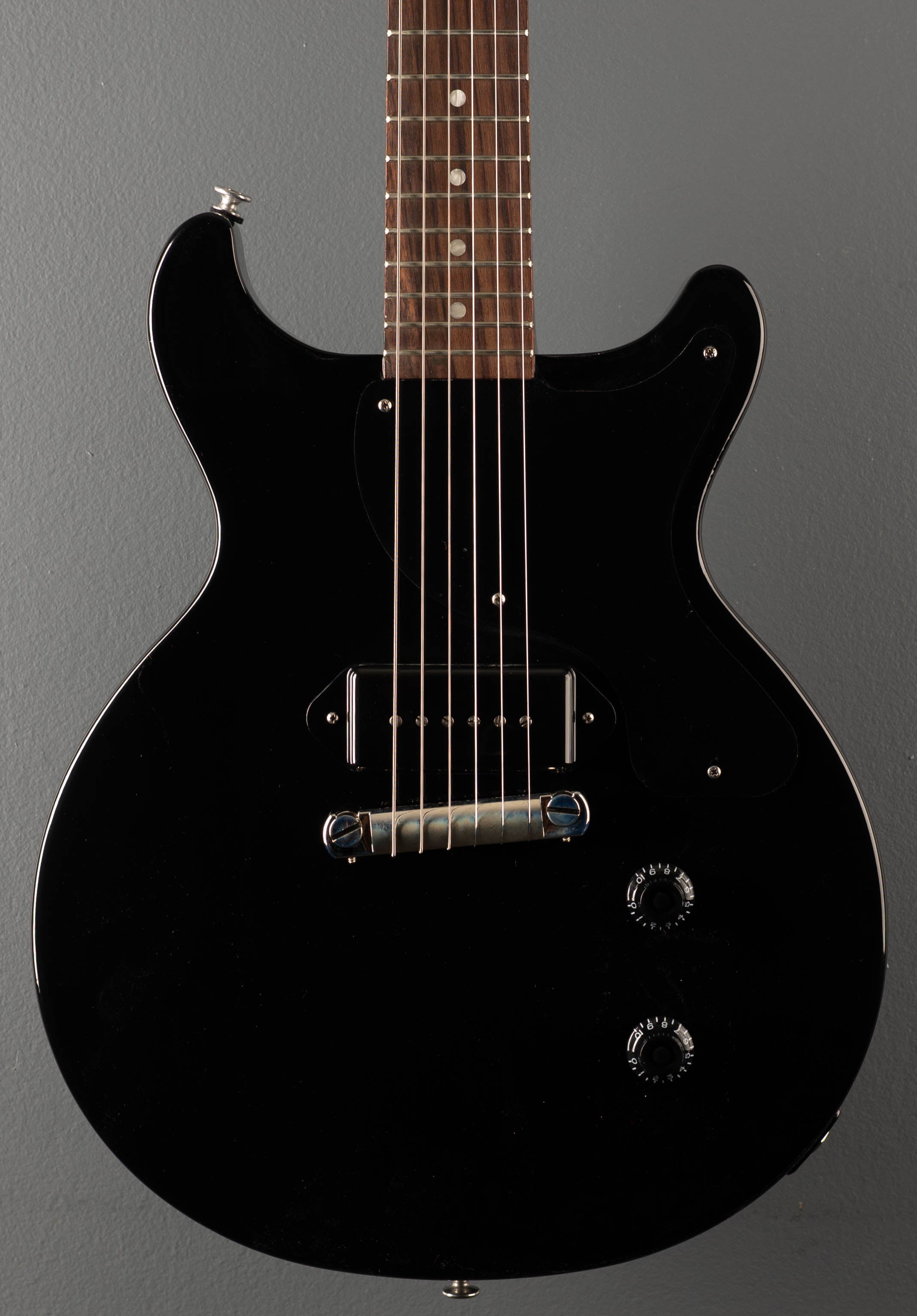 Gibson Les Paul Junior - Ebony USA製 Les Paul Junior Double Cut - Ebony – Dave's Guitar Shop