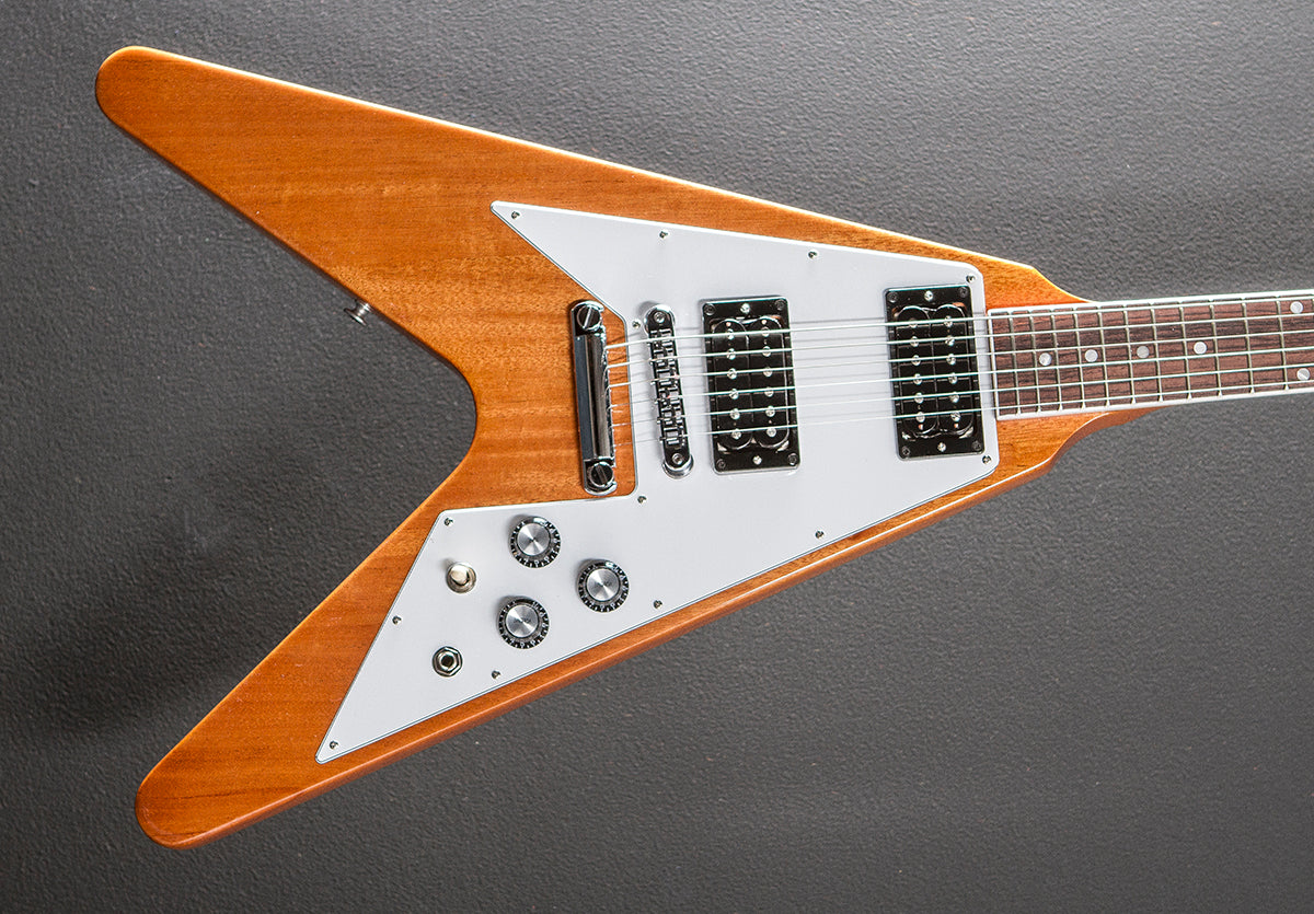Gibson Flying V antique natural ほぼ新品 2022 Gibson Flying V Antique Natural | Guitar Chimp
