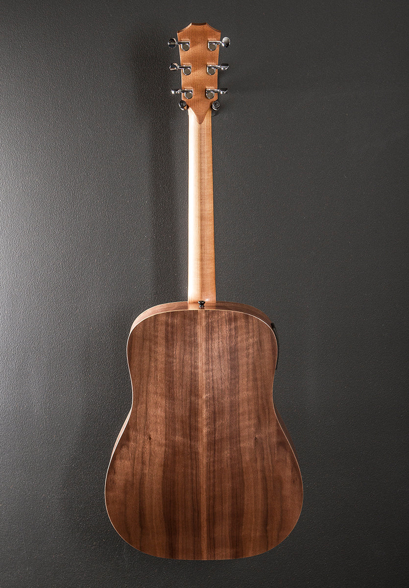 Big Baby Taylor (BBTe) '26