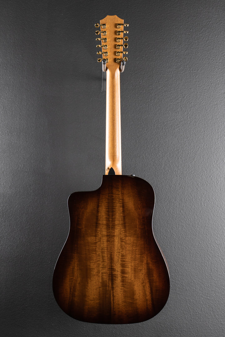 Used 260CE Doce Doble 12 String &