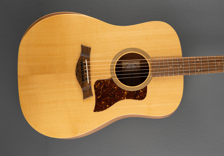 Used Academy 10E &