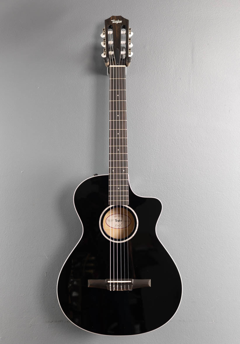 212CE-N BLK Plus Limited Edition '24