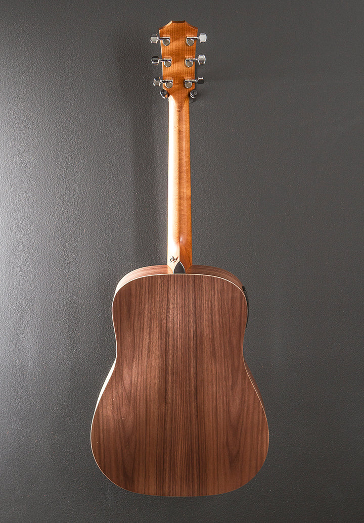 Academy 10E - Sitka Spruce w/Walnut