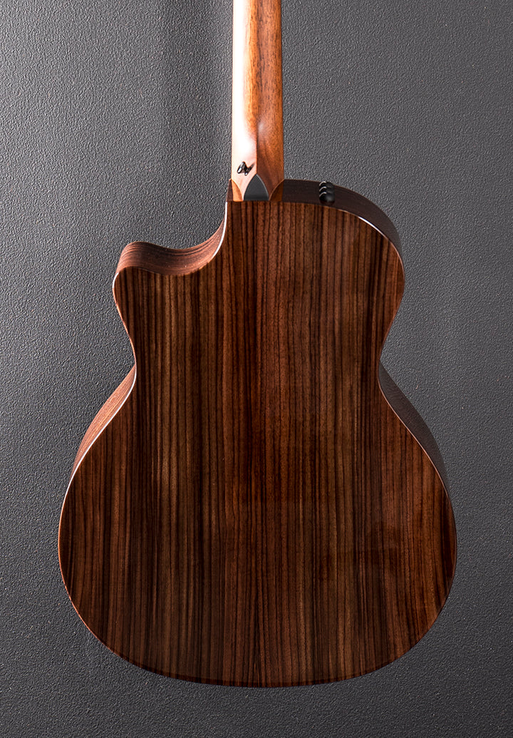 414CE Studio SEB &