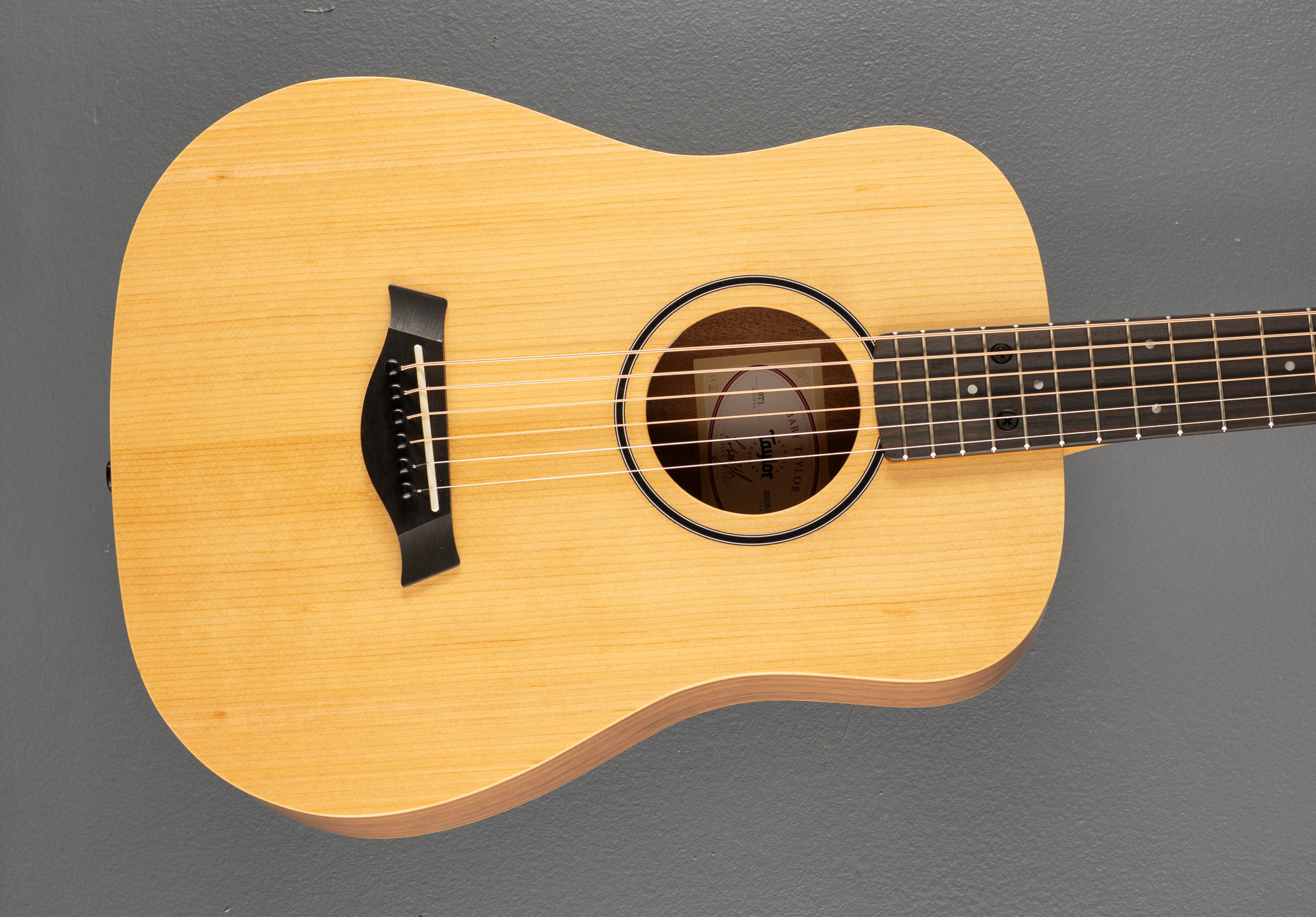 USED Baby Taylor (BT1), '26 – Dave's Guitar Shop