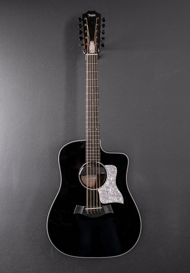 USED 250CE Plus BLK Bajo Quinto &