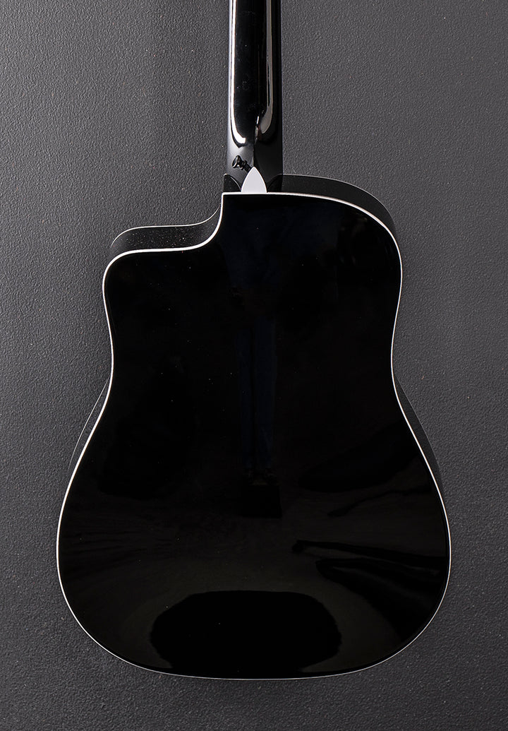 USED 250CE Plus BLK Bajo Quinto &