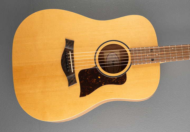 Used Big Baby Taylor (BBT), &