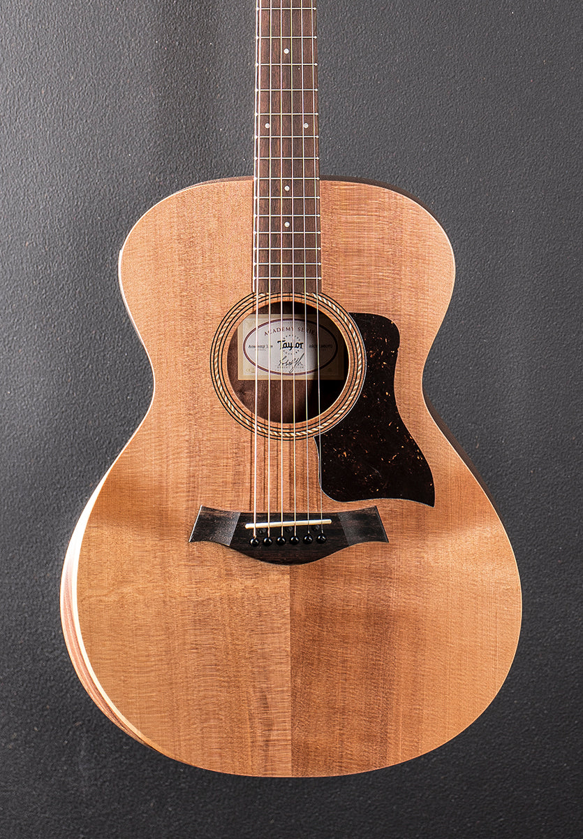 Used Academy 12E &