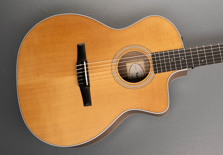 214CE-N Walnut '25