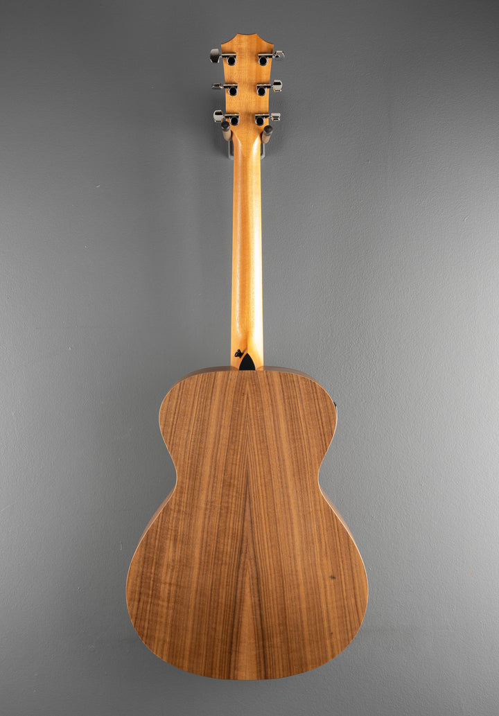 USED Academy 12E &