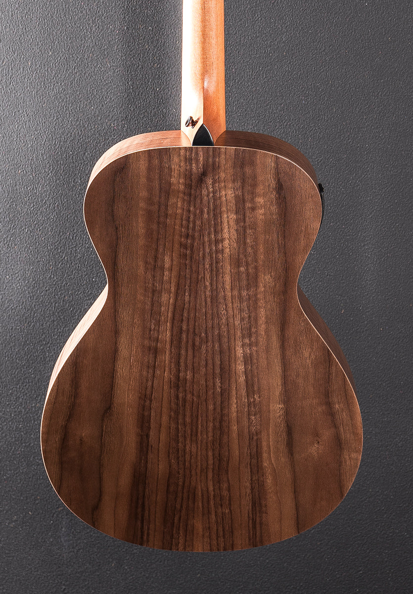 Used Academy 22E &