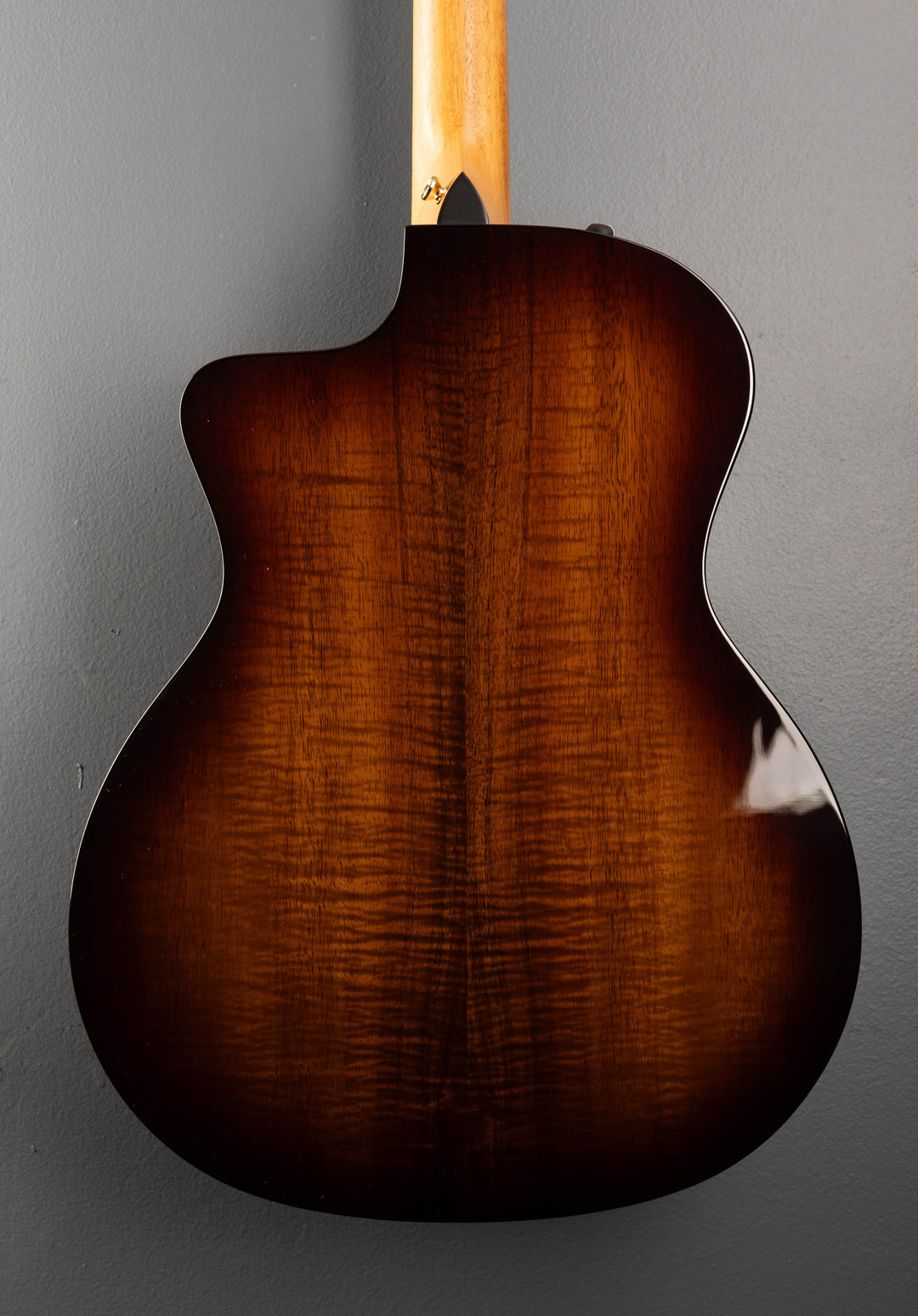 224CE-K DLX '25