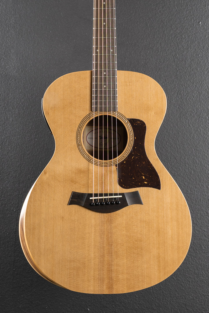 Used Academy 12E &