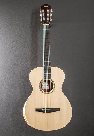 Academy 12E-N