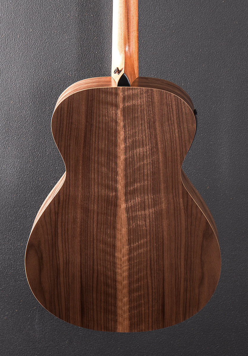 Used Academy 12E &