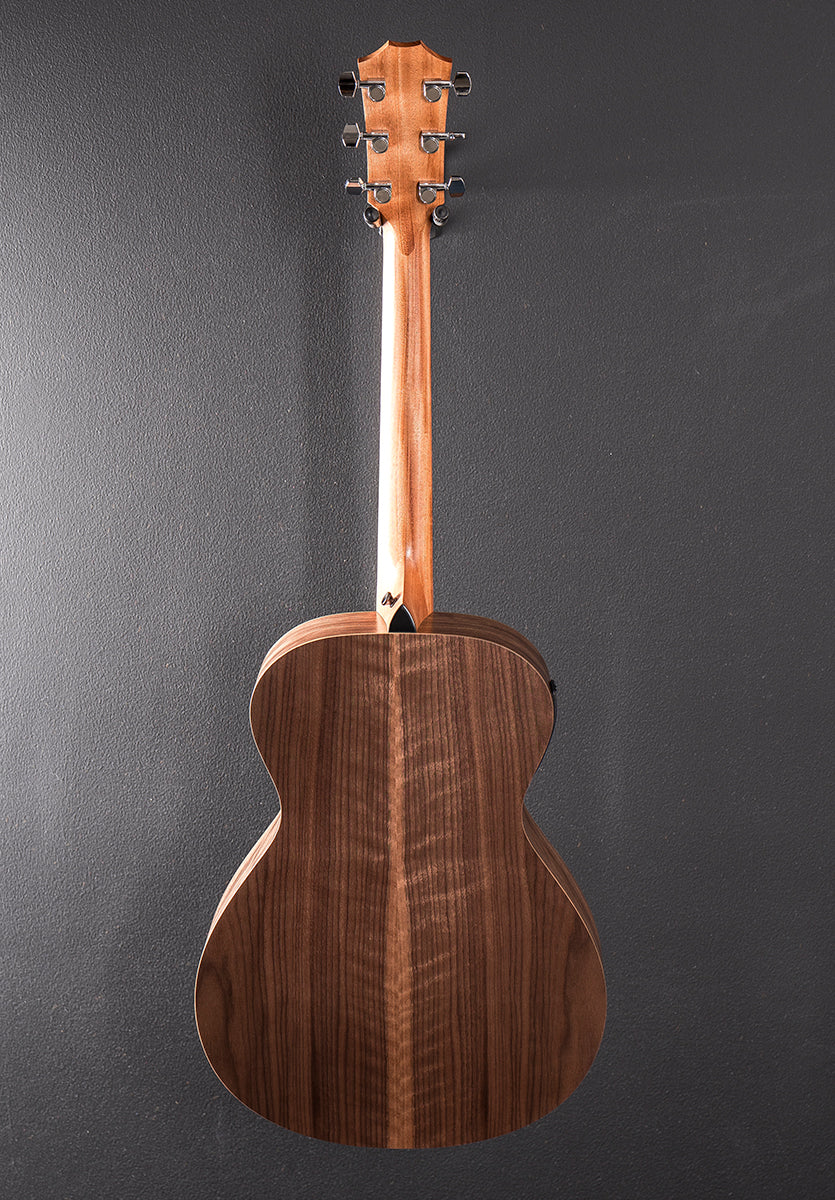 Used Academy 12E &