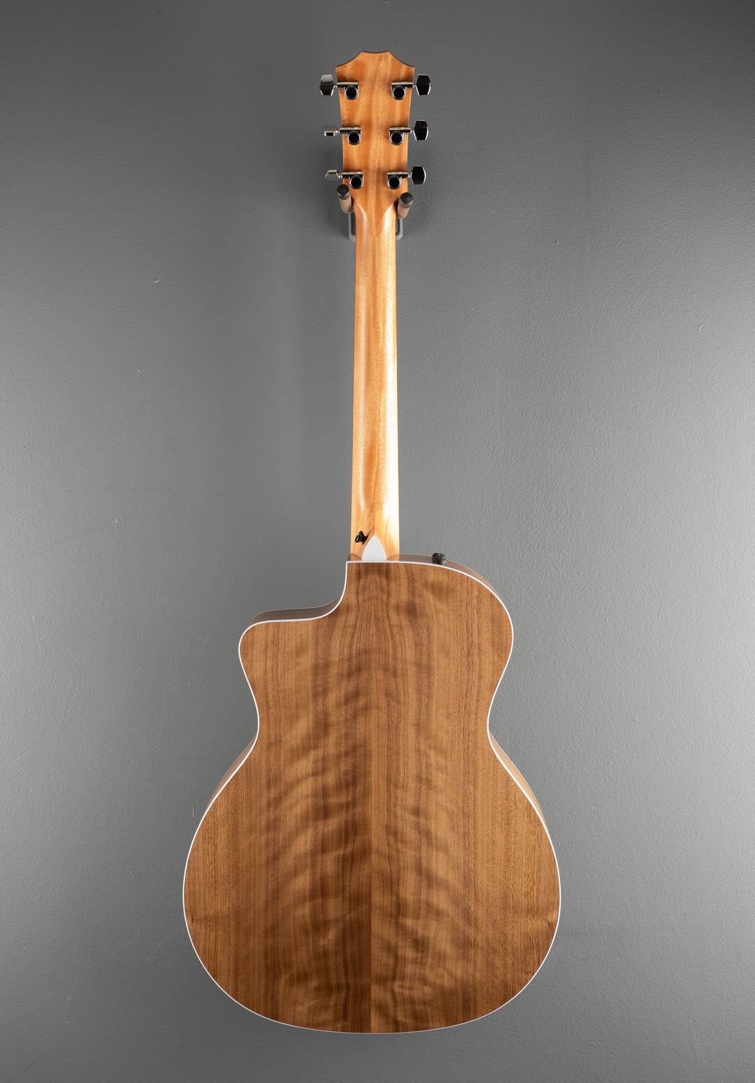 214CE Walnut, &