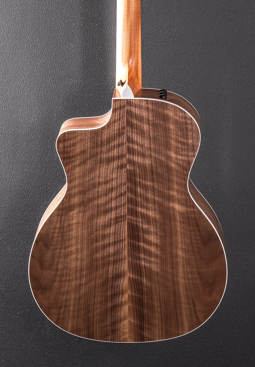 Used 214CE Walnut &