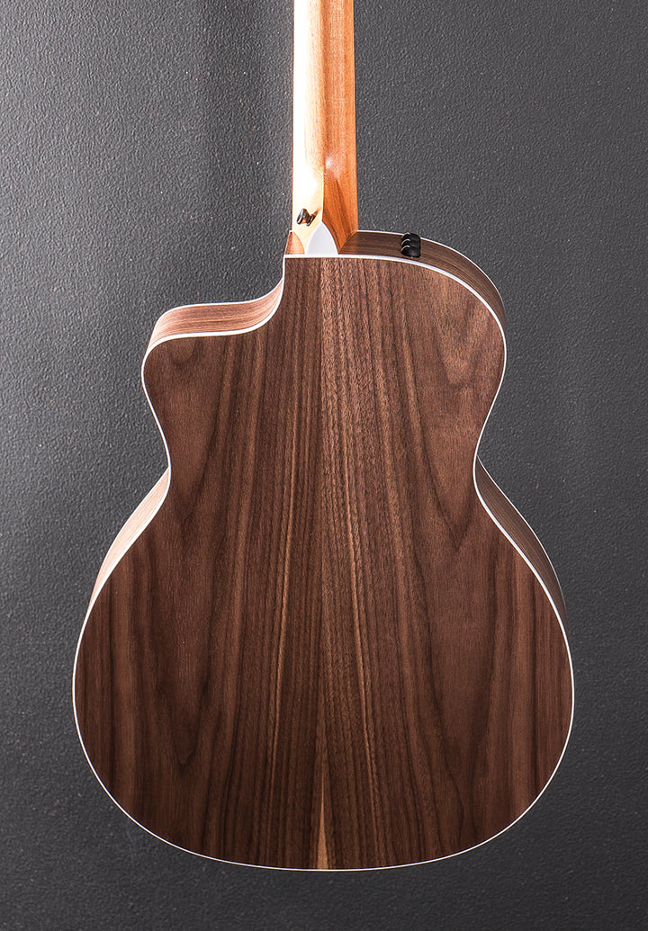 Used 214CE Walnut &