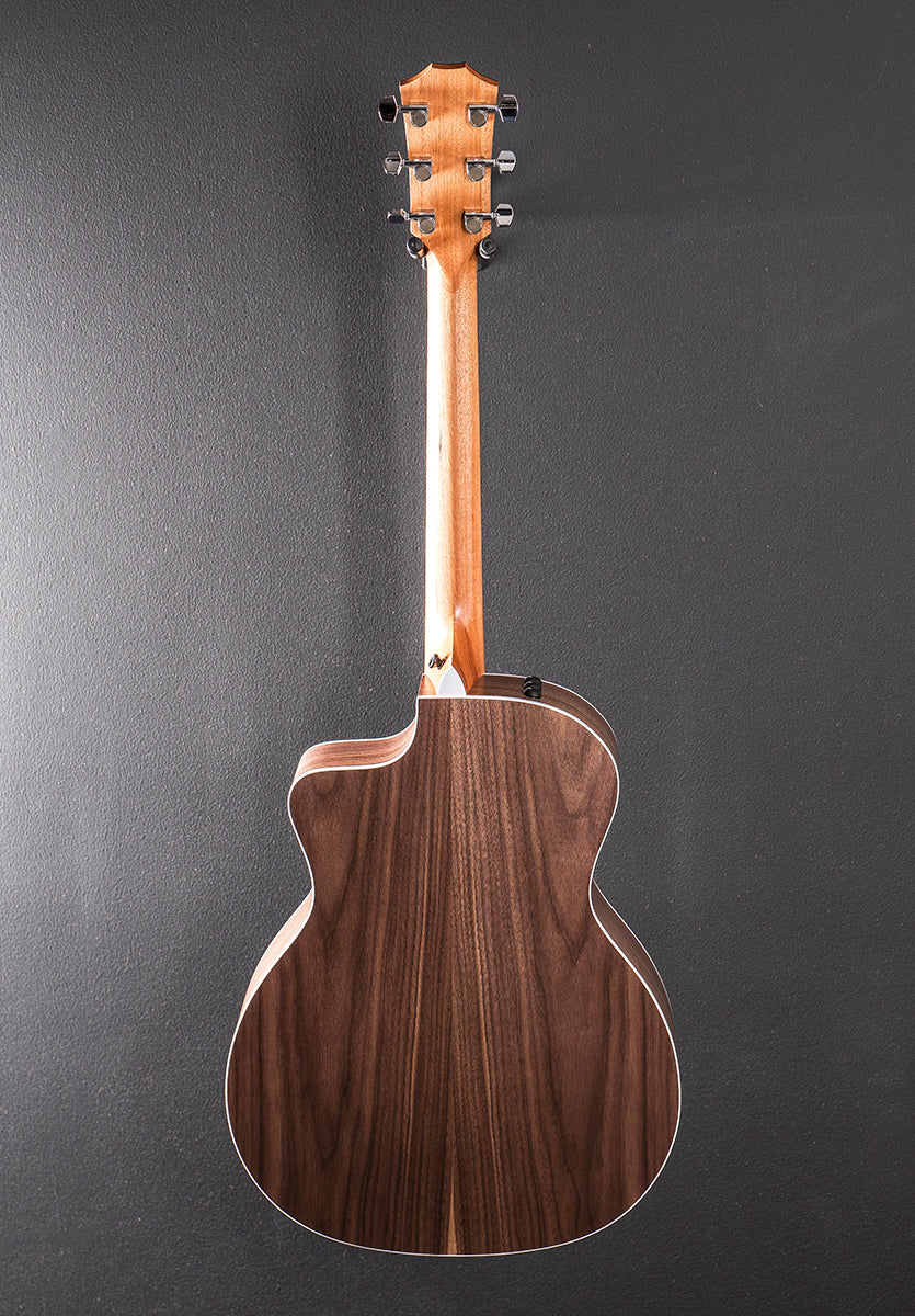 Used 214CE Walnut &