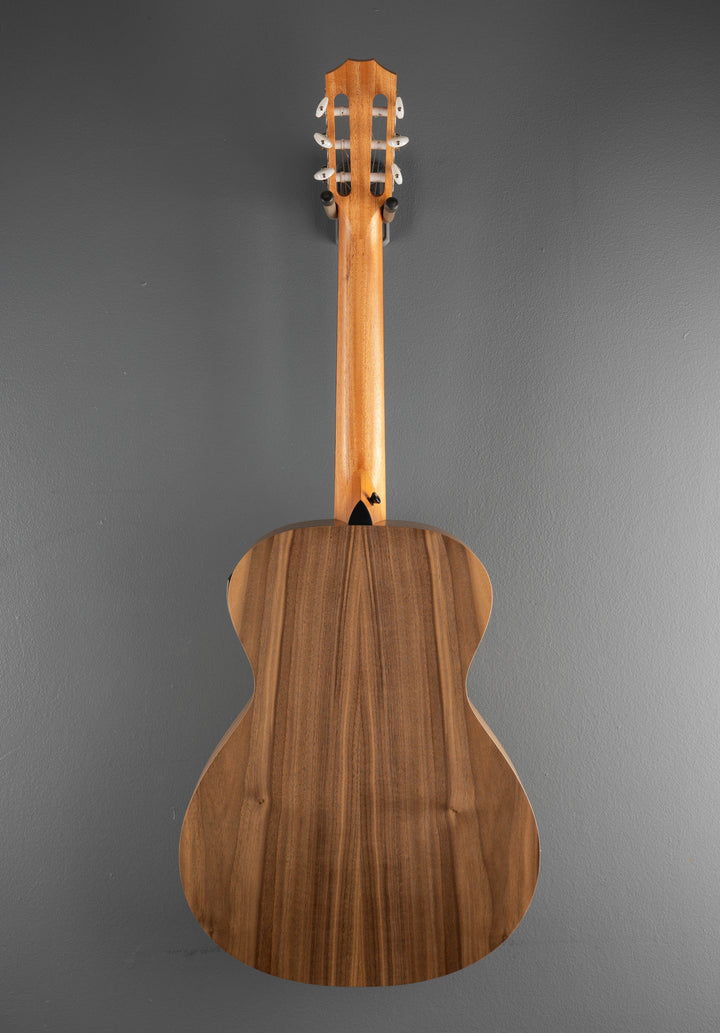 Used Academy 12E-N Left Hand, &