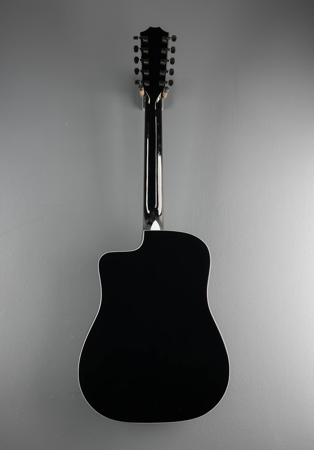 Used 250CE Plus BLK Bajo Quinto, &
