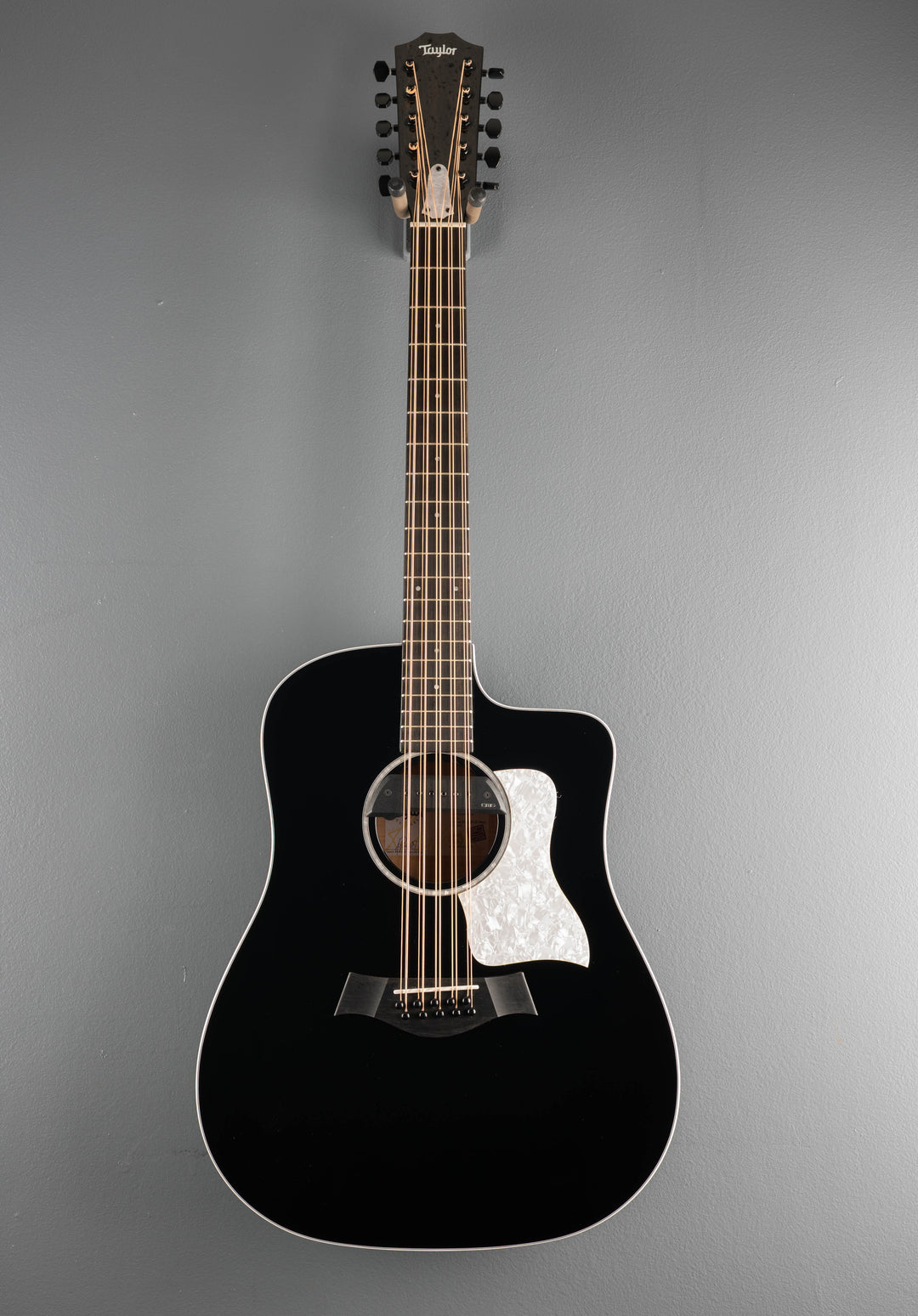 Used 250CE Plus BLK Bajo Quinto, &